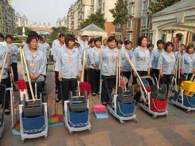 广州海珠区江海保洁托管公司,提供办公室专业清洁阿姨外包服务